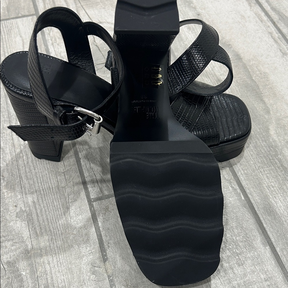 NWOT- The Kooples Black Lizard Effect Embossed Leather Heels - Picture 4 of 7